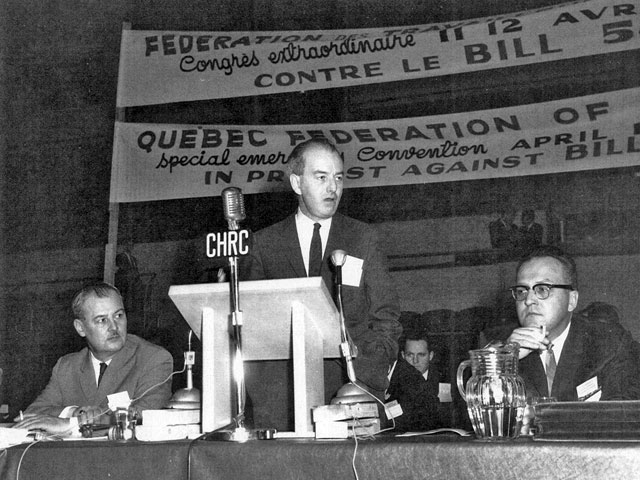 Members of the Fédération des travailleurs du Québec (FTQ) meeting during a special congress
