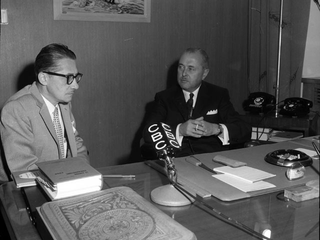 First press conference given by Paul Sauvé in the capacity of Premier of Quebec in 1959